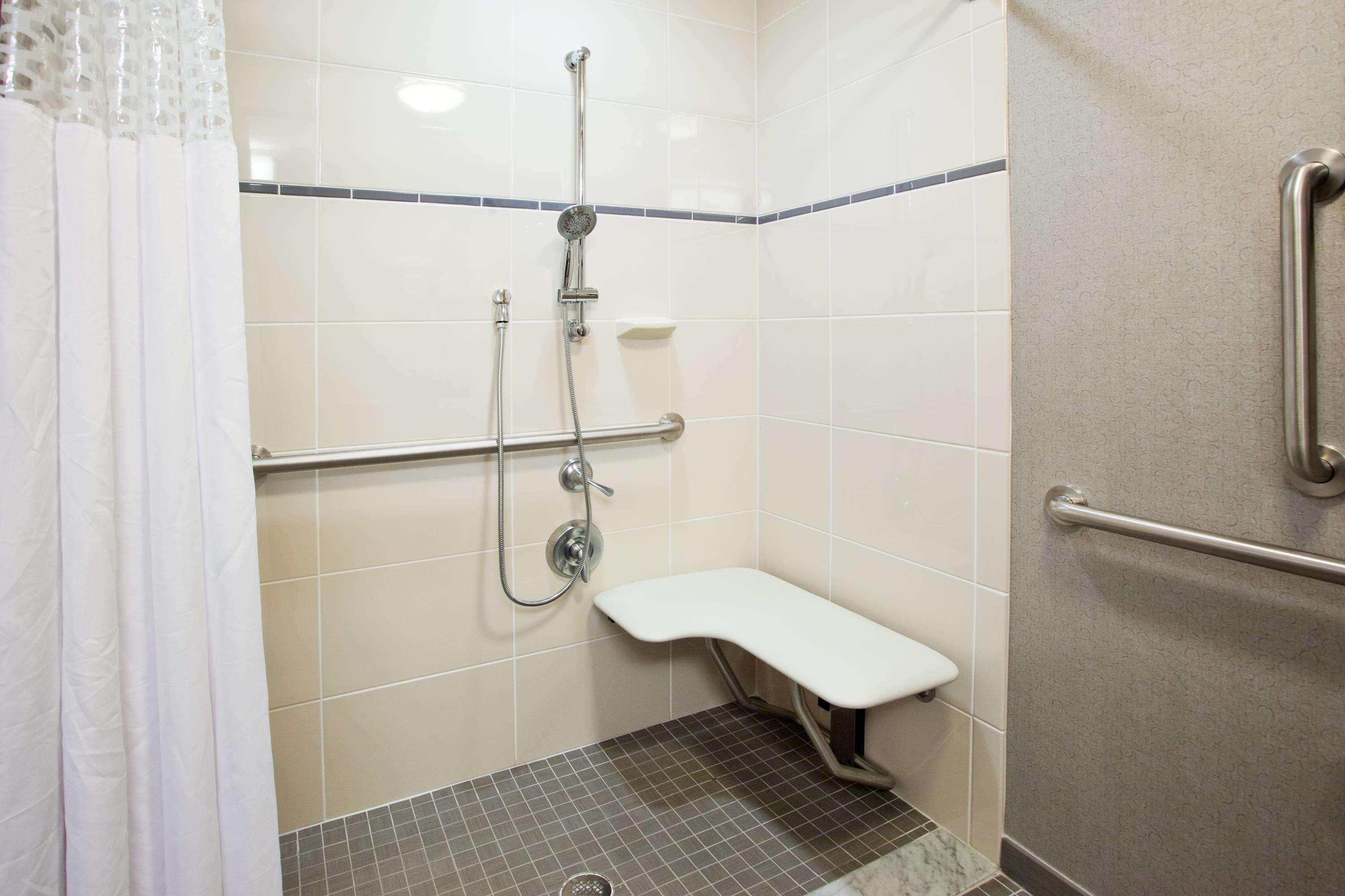 Hampton Inn & Suites Chapel Hill/Carrboro Zewnętrze zdjęcie