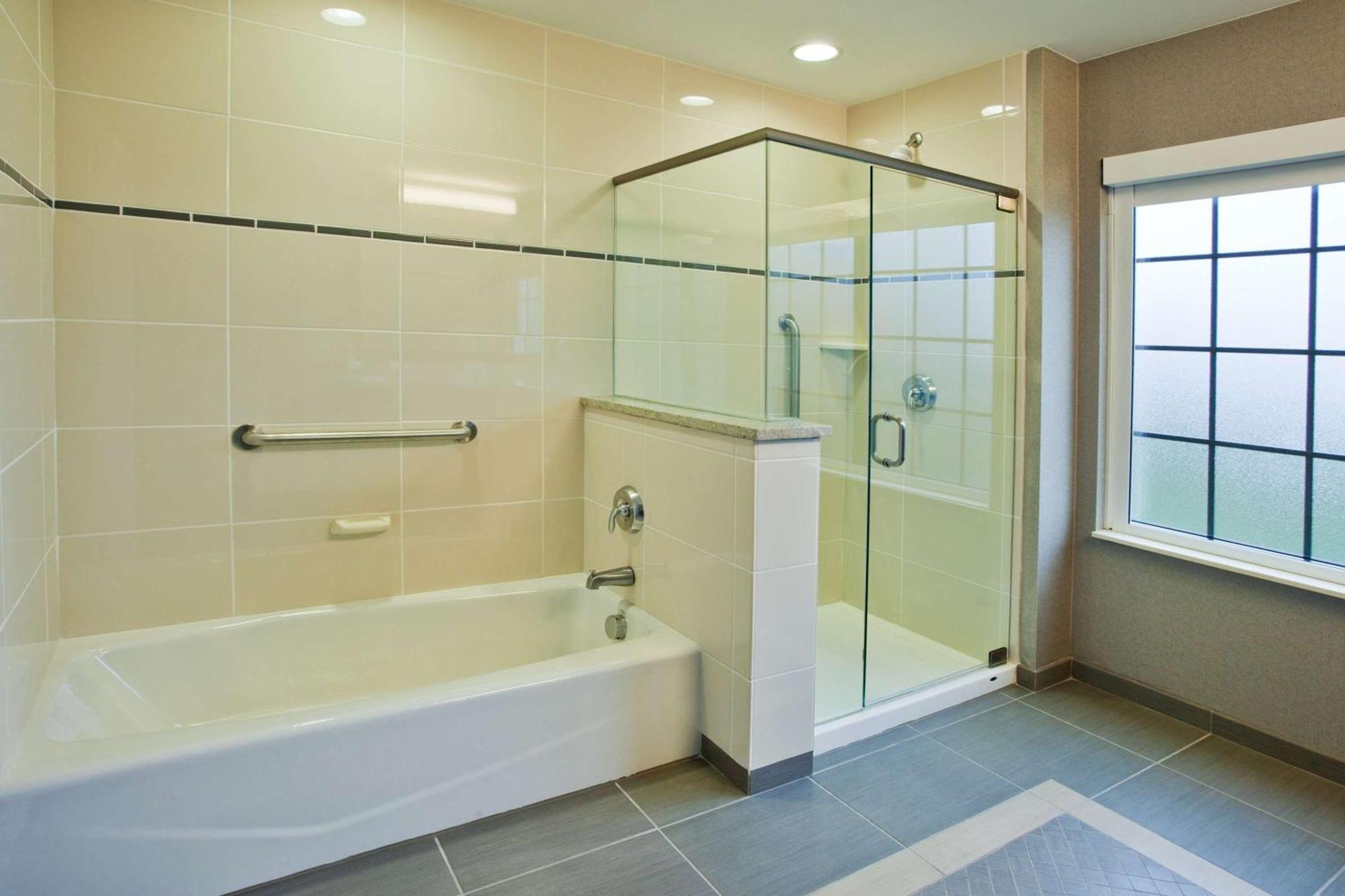 Hampton Inn & Suites Chapel Hill/Carrboro Zewnętrze zdjęcie