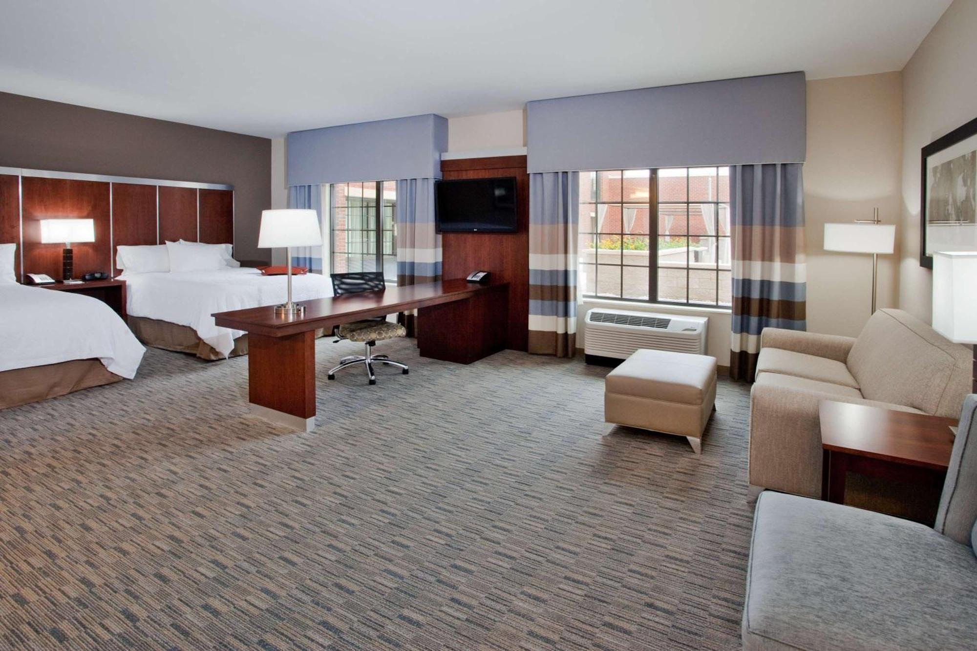 Hampton Inn & Suites Chapel Hill/Carrboro Zewnętrze zdjęcie